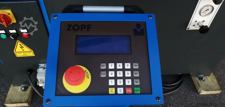 Máquina de dobragem ZOPF T 1000