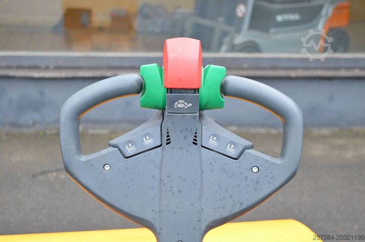 Jungheinrich EJE 120 Jungheinrich EJE 120 Batterie Bj2023