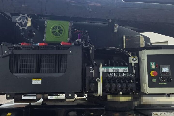 Rakodógép Niftylift HR28 HR28 HYBRID 4x4 MK2 Hybrid, 4x4 Drive, 28m Wo