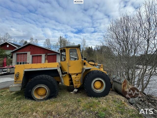 Radlader Hanomag 55C Wheel loader w/ bucket