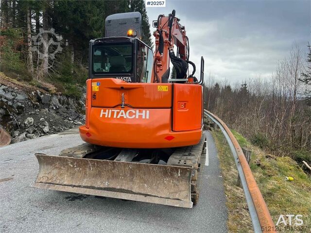 Excavator pe șenile Hitachi zx85us-6 excavator w/ rototilt, sanding bucket, di