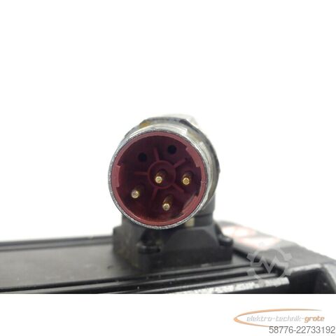Kontrol ünitesi Lenze MCA 10I40-RS0B0 - n14N-ST5S00N-R0SU Servomotor SN 1554893810000173329586