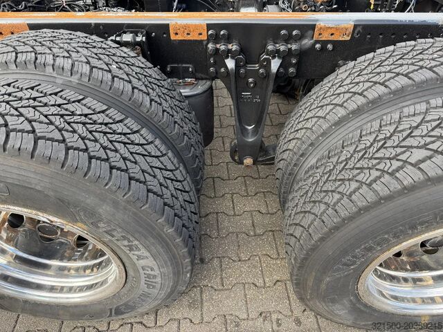 Chassis met cabine Scania R650 V8 6x4 Chassis Retarder WB 4.50 Only 465tkm!