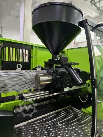 Spuitgietmachine Engel Victory 330/90