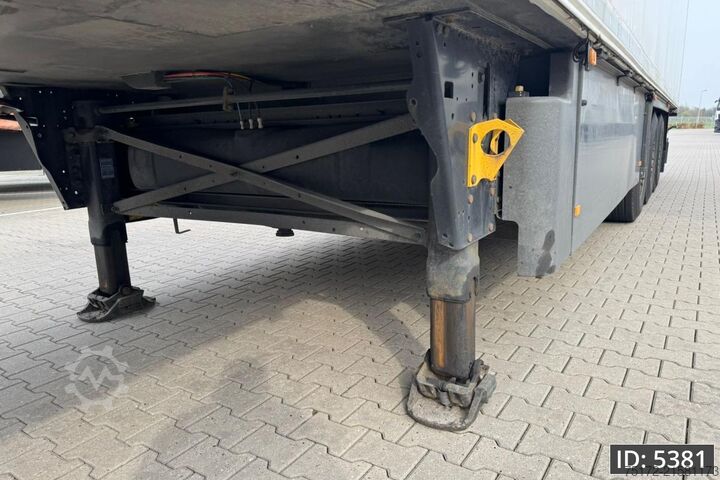 Gekoeld/bevroren transport Schmitz Cargobull SKO 24 / Disk brakes / Carrier Vector 1550 / Pa...