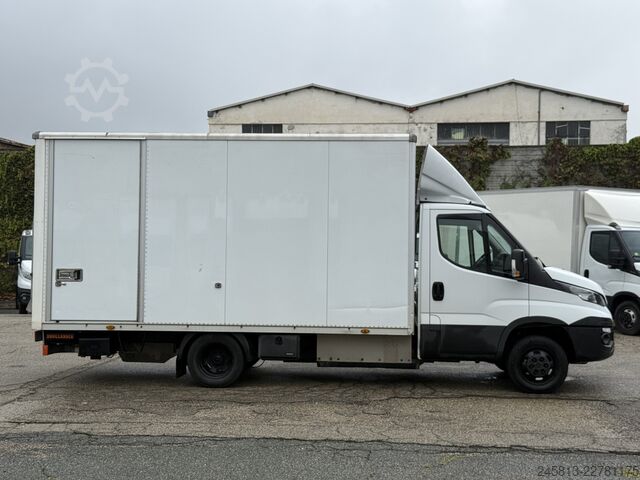 Furgone chiuso Iveco daily 35-140