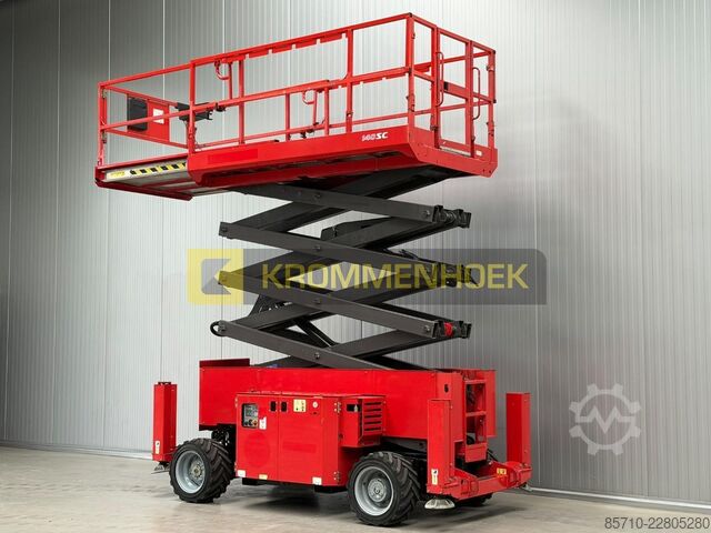 Elevador de tijera Manitou 140 SC