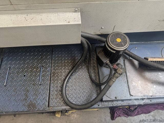 Vertikalt bearbetningscenter MORI SEIKI SV 400