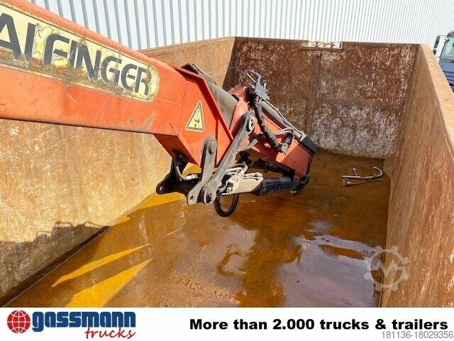 Tipper truck Mercedes-Benz Atego 1823 4x2 mit Kran Palfinger PK10500, Kipper