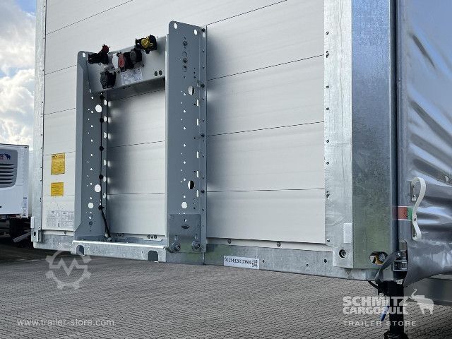 Open oplegger met zeil Schmitz Cargobull Curtainsider Standard Getränke
