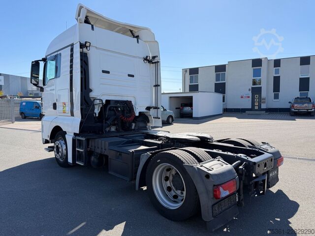 Volume trekker MAN TGX 18.460 LLS-U Mega XLX 4X2 Retarder E6 Standk