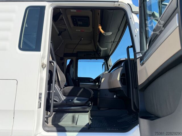 Volume trekker MAN TGX 18.460 LLS-U Mega XLX 4X2 Retarder E6 Standk