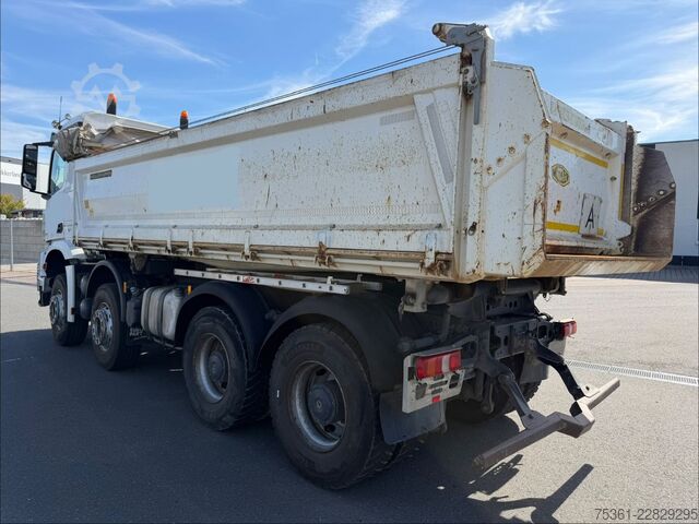 Driezijdige kipper MERCEDES-BENZ Arocs 4143 8X4/ 3S Kipper Meiller 41t RETARDER