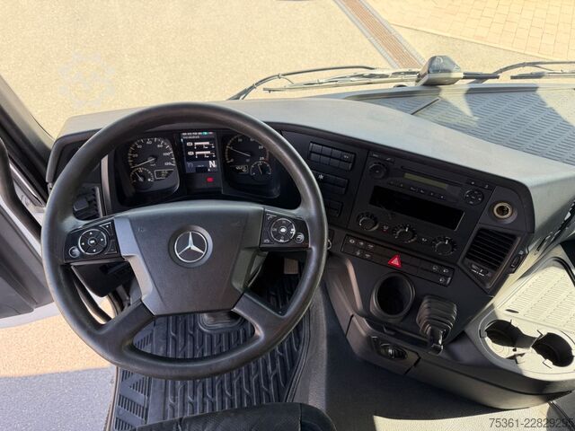 Driezijdige kipper MERCEDES-BENZ Arocs 4143 8X4/ 3S Kipper Meiller 41t RETARDER