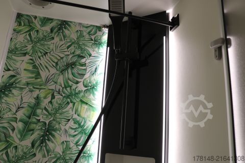 Semi-integrated camper Eura Mobil Profila T 720 EB Mondial Edition