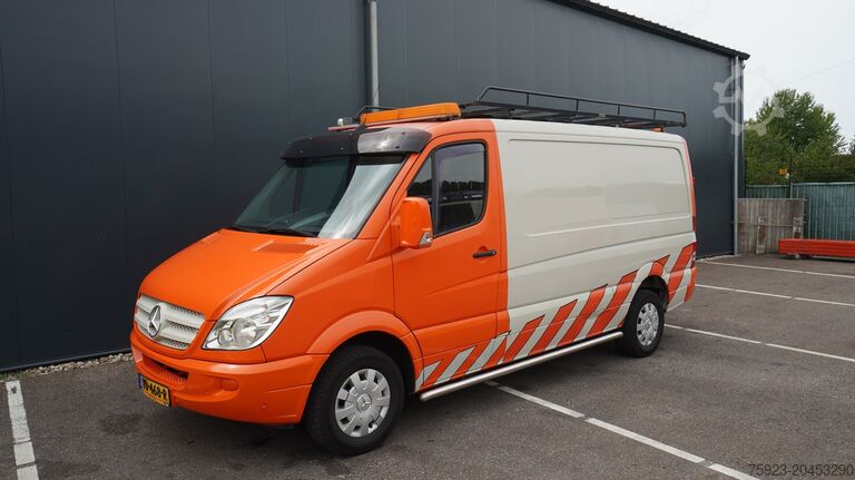 Koffer Mercedes-Benz SPRINTER 309 CLOSED BOX