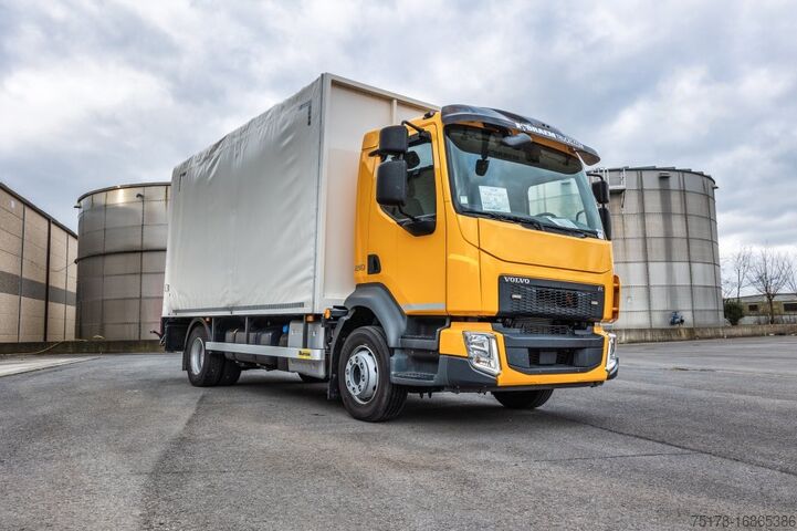 Rakodóplatform VOLVO FL 210+PK 7001 K - 6340 Km's