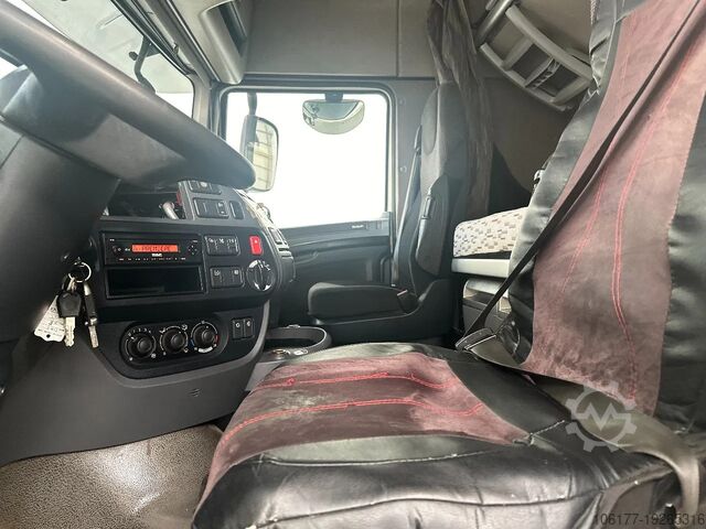 Standaard-SZM DAF XF 106.460 SPACECAB