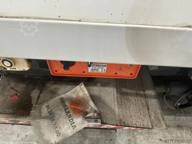 Gekoeld/bevroren transport DAF LF 45 250 / VLEESHANGWERK/RAILS DE VIANDE/FLEIS...