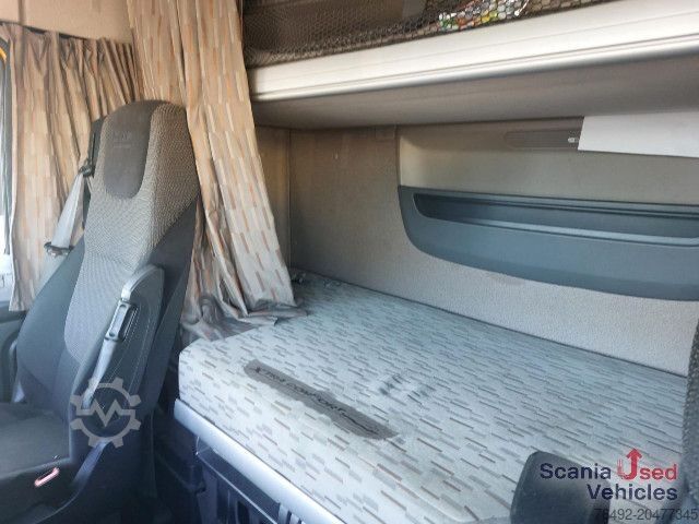 Cabeza tractora de gran volumen DAF XF 460 FT Space Cab Low deck