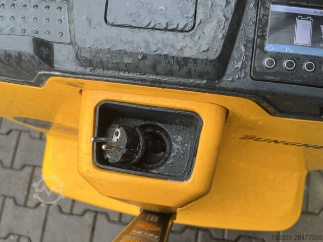 Carretilla de baja elevación Jungheinrich EJE114