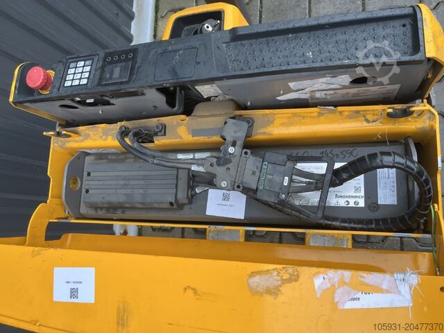 Carretilla de baja elevación Jungheinrich EJE114