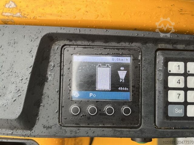 Carretilla de baja elevación Jungheinrich EJE114