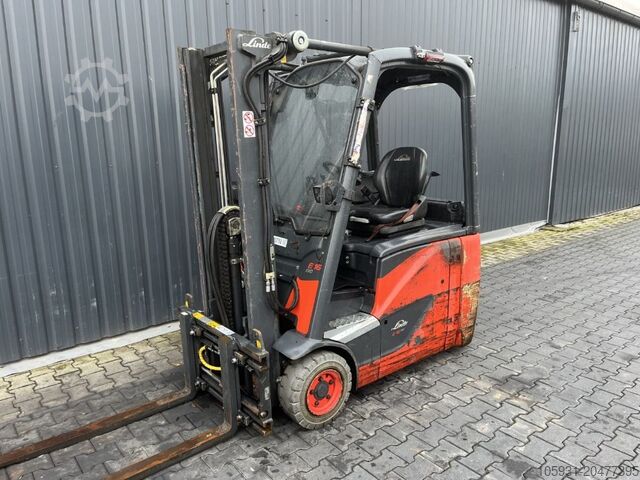 Carretilla eléctrica de 3 ruedas Linde E16H-02