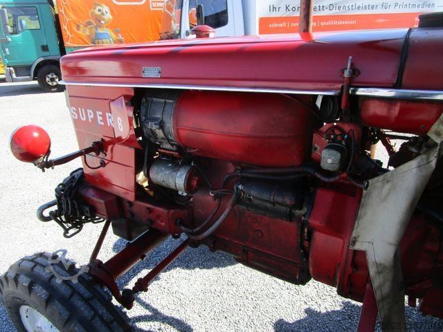 Tractor RENAULT SUPER 6 -R7050- 4xNeu Bereift+mit Anhänger*