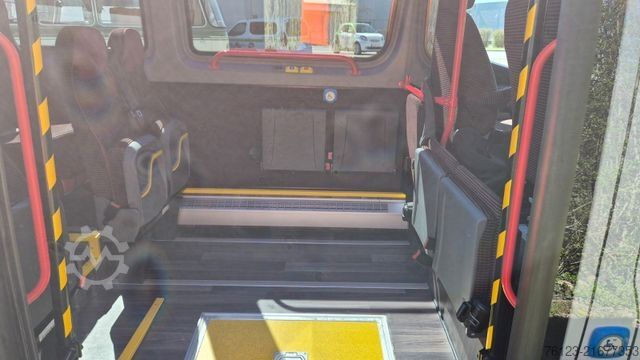 Kleinbus MERCEDES-BENZ 517 / 515 Frontniederflur mit  GSR 3 Systeme