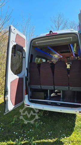 Kleinbus MERCEDES-BENZ 517 / 515 Frontniederflur mit  GSR 3 Systeme
