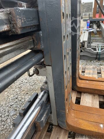 Multi-pallet handler Kaup 4T429B-1-2-3