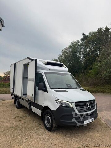 Fourgon isotherme frigorifique MERCEDES-BENZ Sprinter 317 CDI Aut., TK-Koffer mit V400xMAX 50