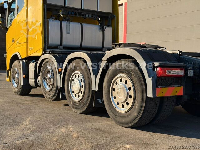 Tung lastbil VOLVO FH 750 8x4 BL  Tridem Retarder/LED/VLA