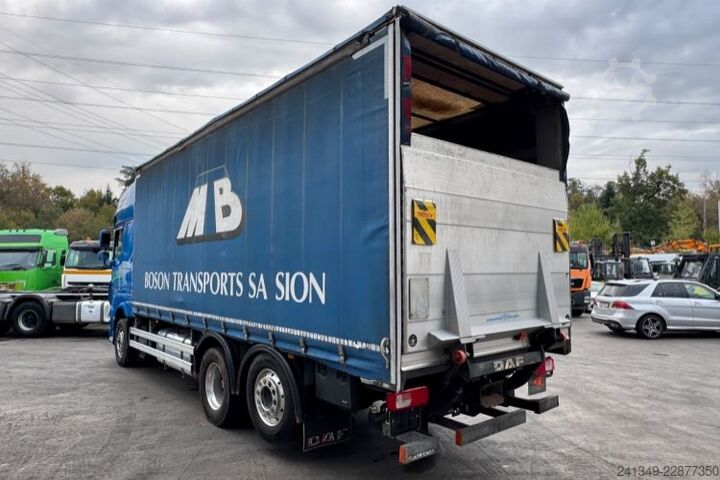 Ladbil med presenning DAF XF510 6x2
