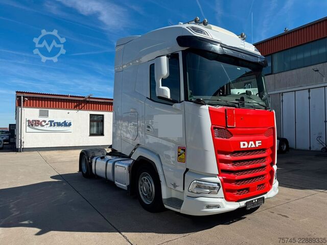 Volume trekker DAF XG 530 * RETARDER * STANDKLIMA * VER. SATTEL *