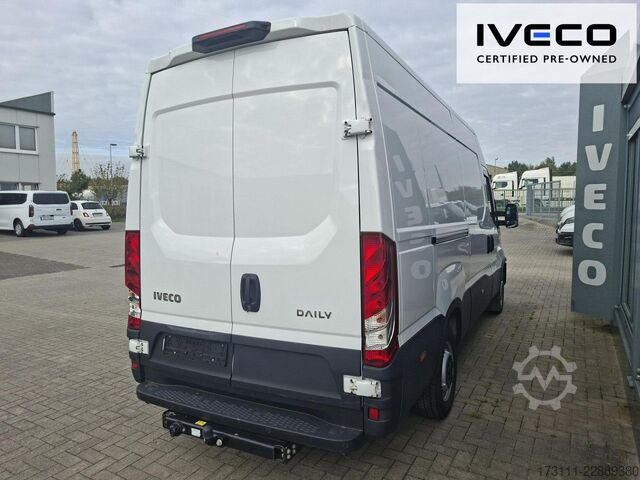Hög tak skåpbil IVECO Daily 35S16V RS 3520L / Klima / Bluetooth