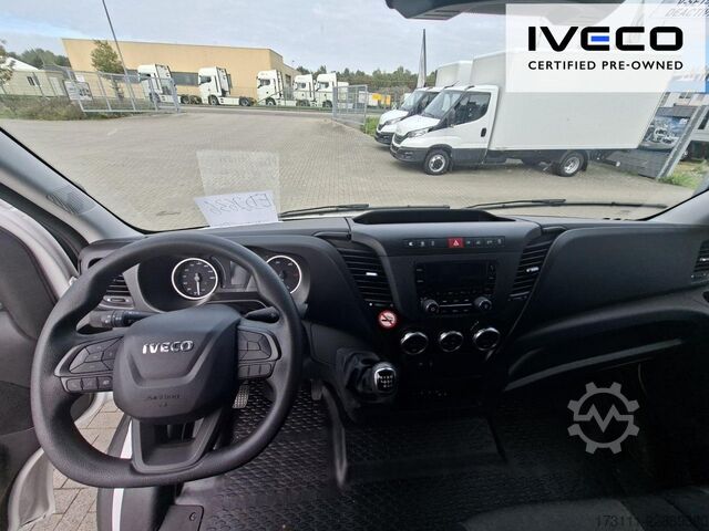 Hög tak skåpbil IVECO Daily 35S16V RS 3520L / Klima / Bluetooth