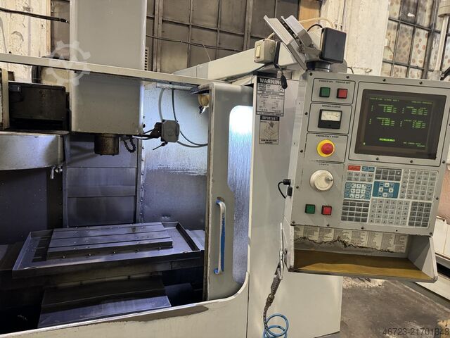 Centro de maquinação vertical HAAS MIKRON VCE 500