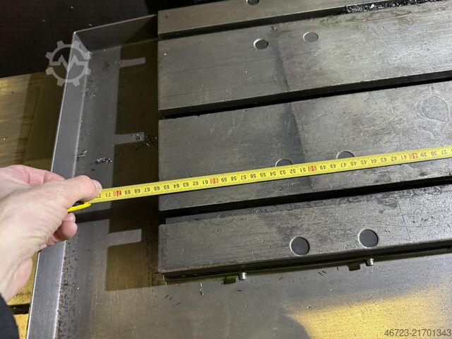 Centro de maquinação vertical HAAS MIKRON VCE 500