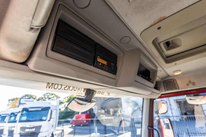  VOLVO FL 240 (11.9T)