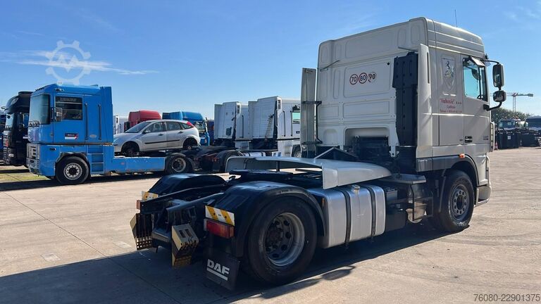 Standaard trekker DAF XF 105.460 (TRES PROPRE / BONNE ETAT / EURO 5)