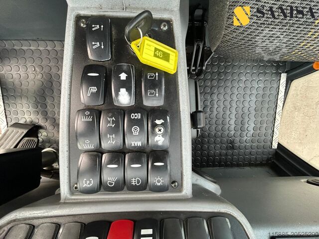 Kehrmaschine Hako Citymaster 2200 Klima/Kamera/Allradlenkung/ 2X Vorhanden