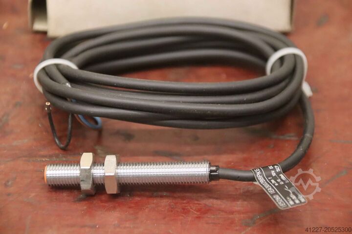 Sensor indutivo interruptor de proximidade ifm IEA3002BHBPKG/IE5260