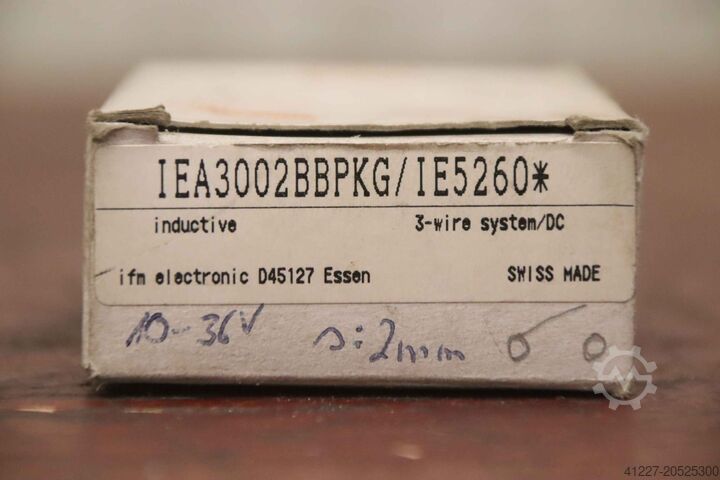 Sensor indutivo interruptor de proximidade ifm IEA3002BHBPKG/IE5260