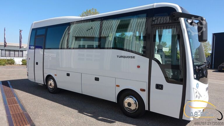 Távolsági autóbusz ISUZU Turquoise EURO 6, 30 Sitzplätze, 6 Stände