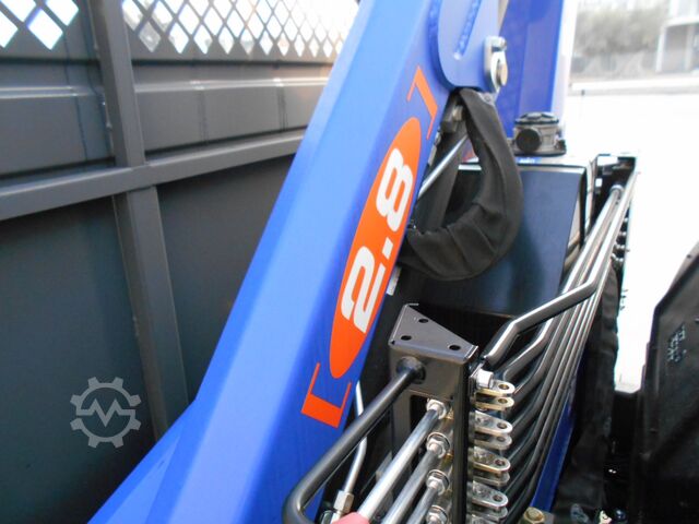 Camião basculante Isuzu M21 TT - GRU e RIBALTABILE