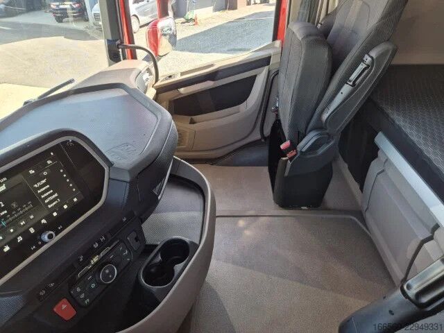 Standard traktor DAF XG 480 FT ZF INTARDER
