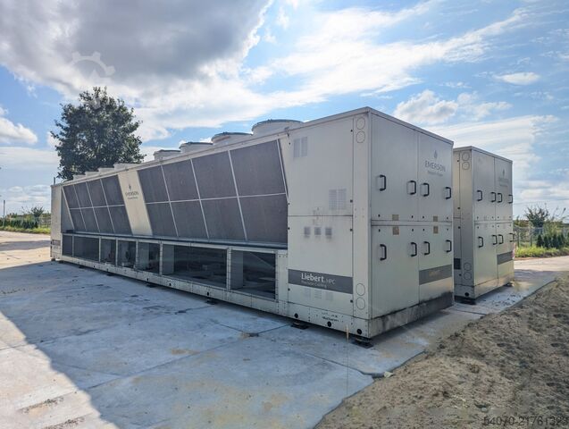 Chiller Used Industrial chiller Emerson FQ4-086 810 kw
