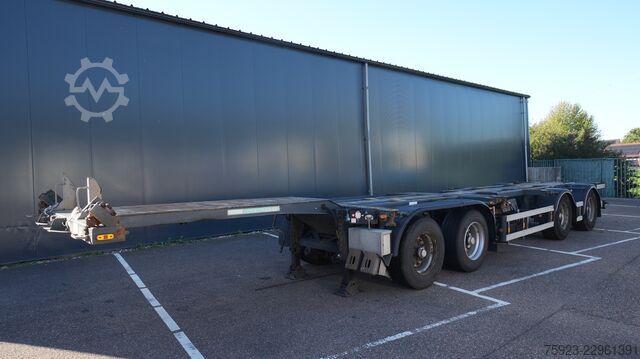 Μεταφορά εμπορευματοκιβωτίων D-tec 4 axle breaker container chassis